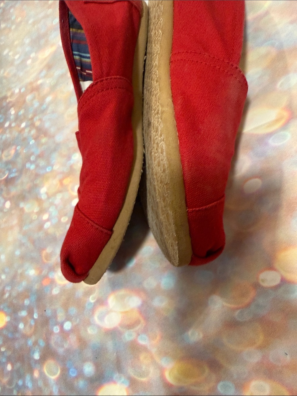 Toms Red Canvas Slip-On Flats 8 - Picture 3 of 5